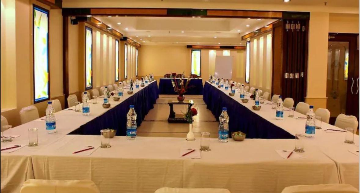Hotel Florence Inn, Karol Bagh, New Delhi, 2 Min From Metro מראה חיצוני תמונה