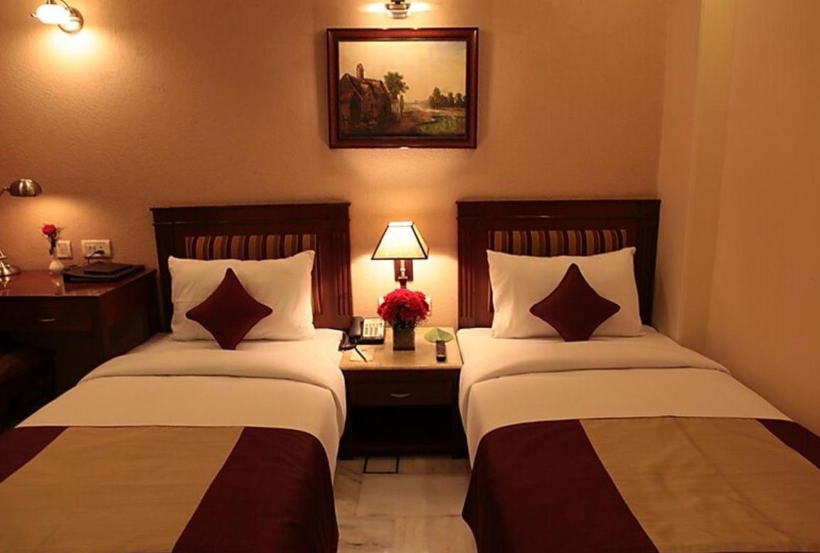 Hotel Florence Inn, Karol Bagh, New Delhi, 2 Min From Metro מראה חיצוני תמונה