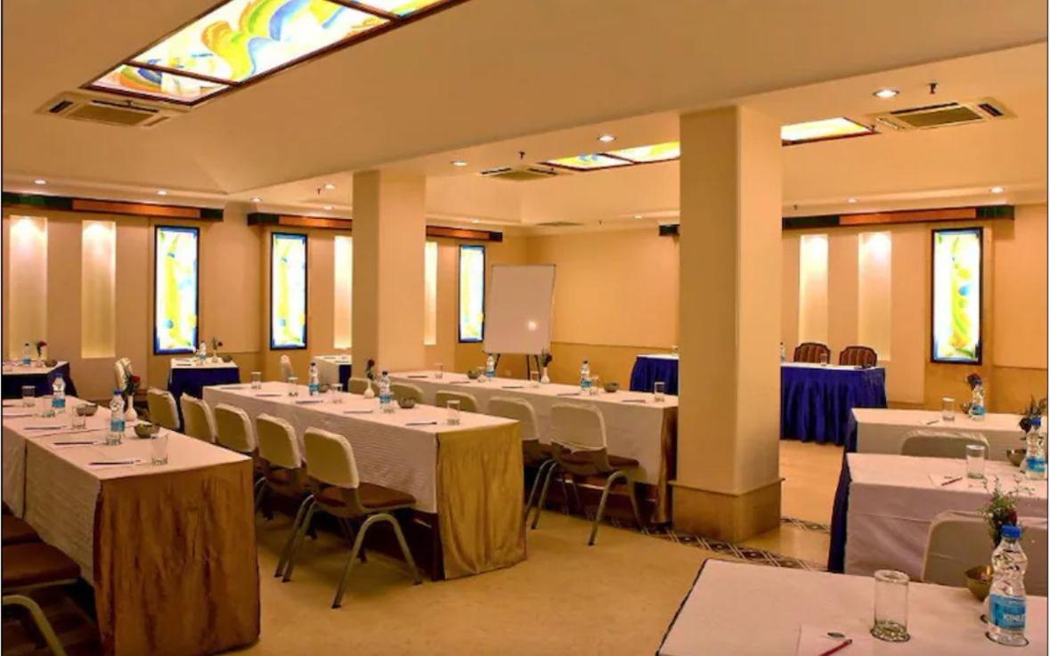 Hotel Florence Inn, Karol Bagh, New Delhi, 2 Min From Metro מראה חיצוני תמונה